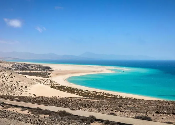 Majanicho Con Piscina 度假居