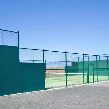 Majanicho Con Piscina * Lajares