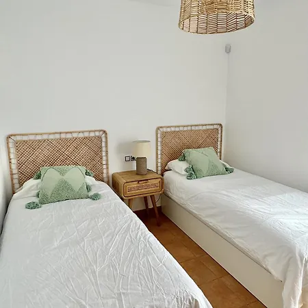 Majanicho Con Piscina Lajares