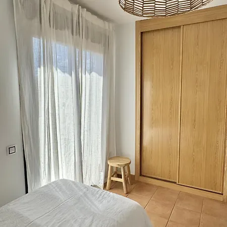 Hébergement de vacances Majanicho Con Piscina Lajares